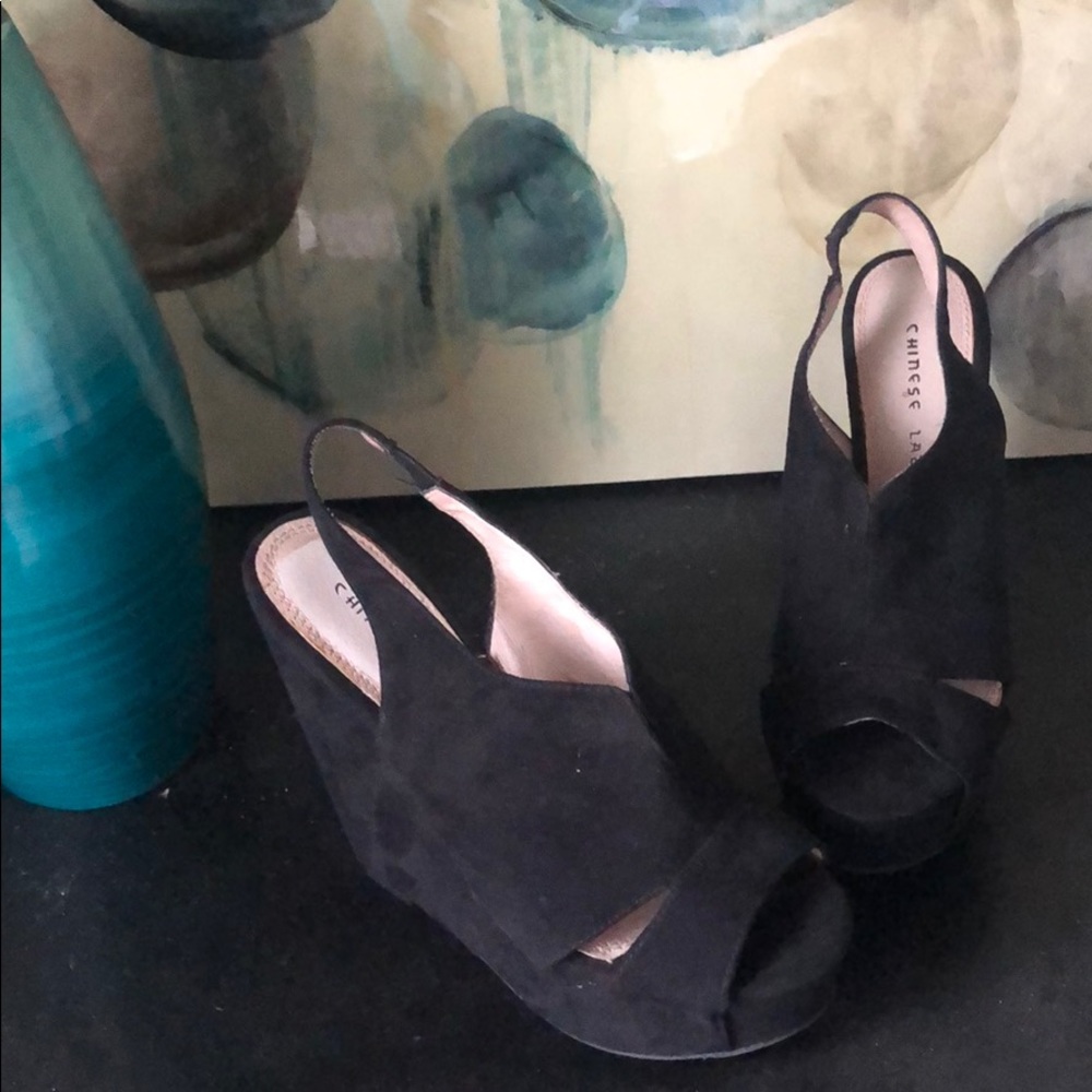 Chinese Laundry Wedges